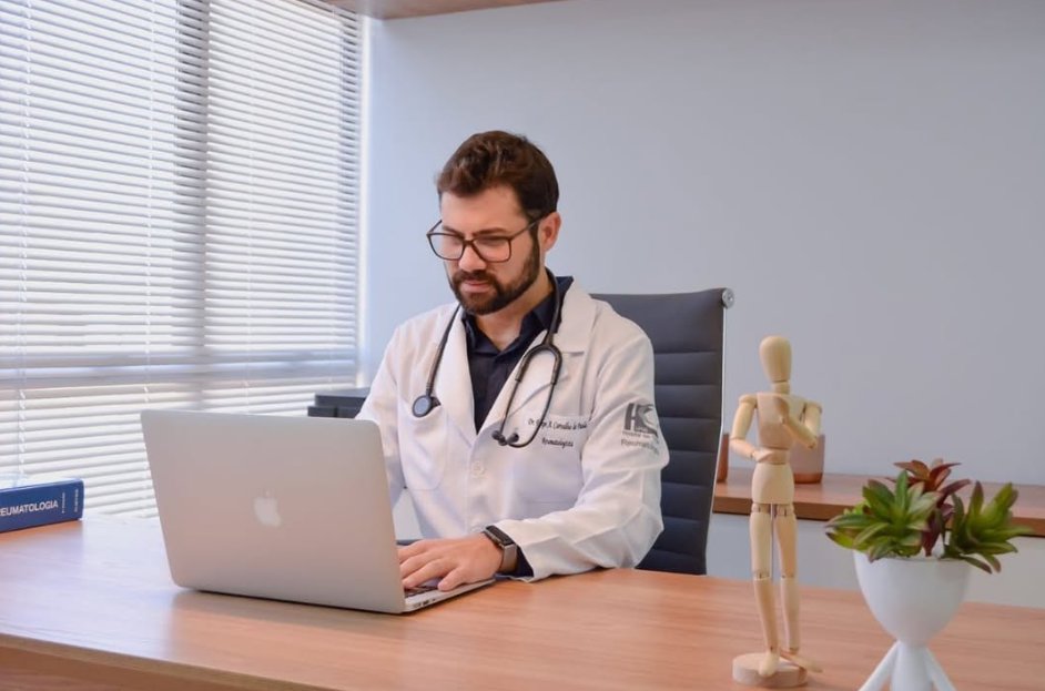 Dr. Filipe Carvalho de Paula